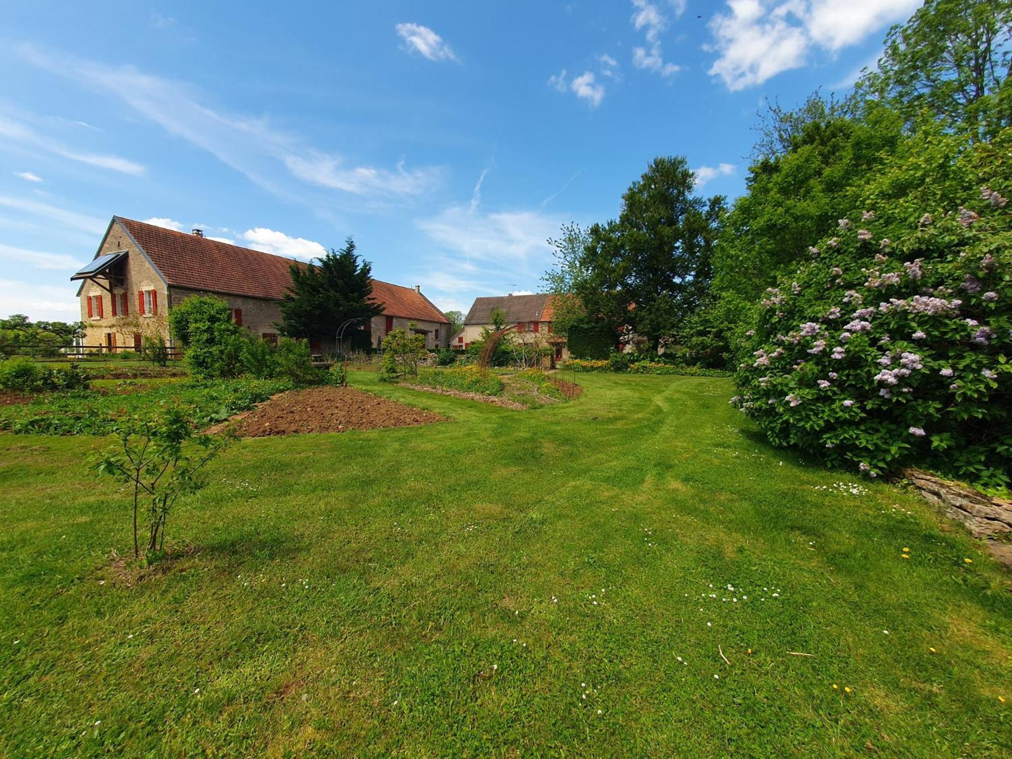 Bed and Breakfast Jardin Des Sens, La Rente D'Eguilly Zewnętrze zdjęcie