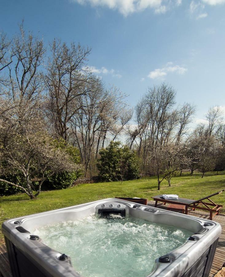 Bed and Breakfast Jardin Des Sens, La Rente D'Eguilly Zewnętrze zdjęcie